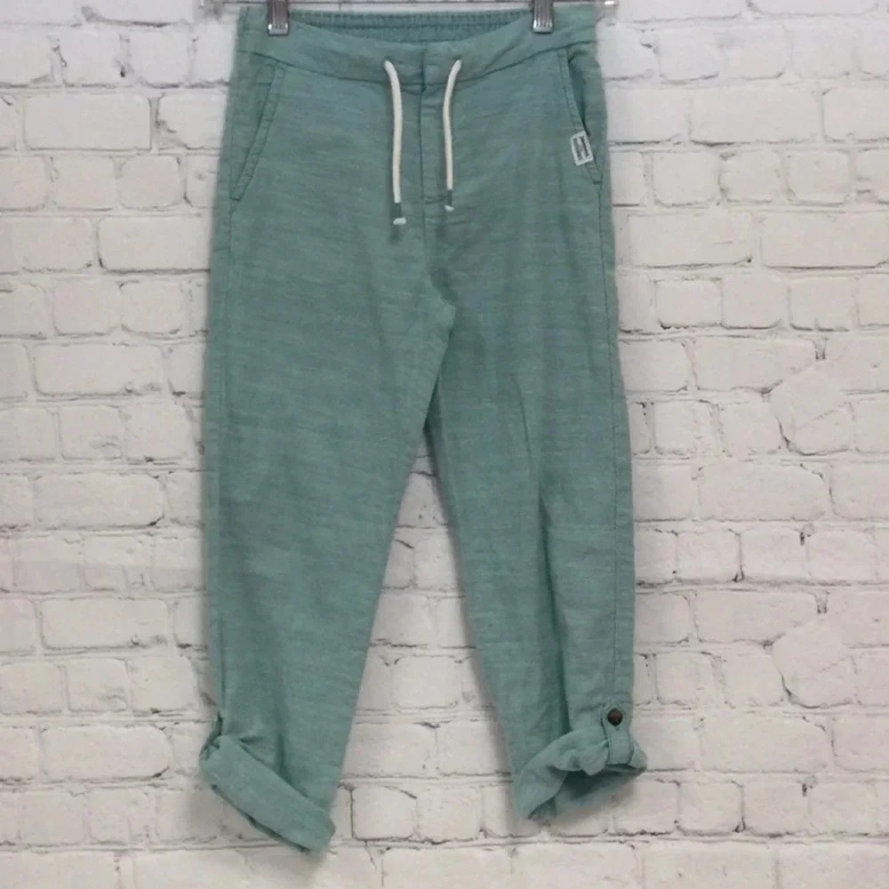 H&M size 7 Green Straight Leg Adjustable Crop Pants
